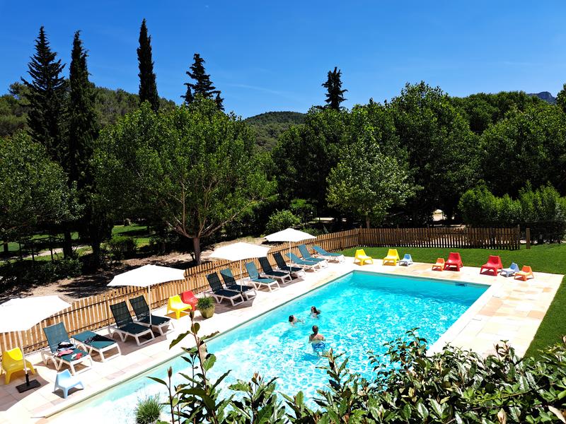 À la piscine du Domaine de l'Écluse