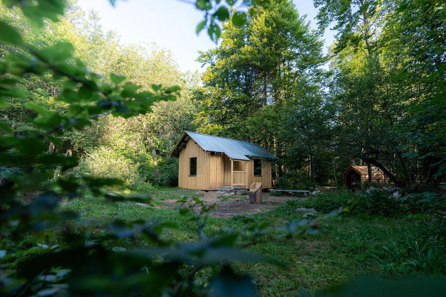 cabane à baban dans la fôret
