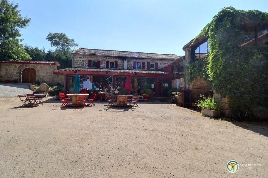 La Bombine, gîte de groupe, ferme-auberge
