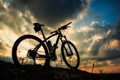 Espace Bike - Location de vélos - Isle de la Serre - Porcieu-Amblagnieu - Balcons du Dauphiné - Nord-Isère - à moins [...]