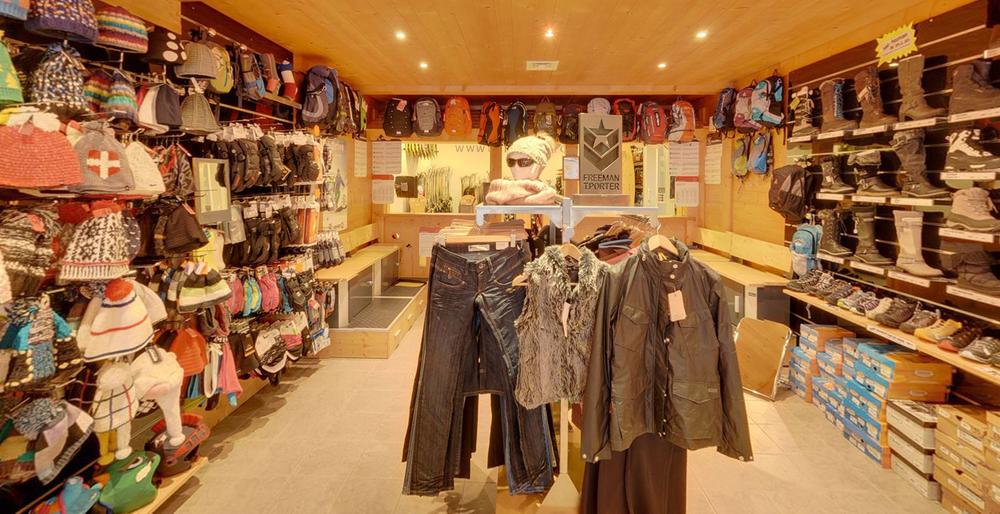L'intérieur du magasin