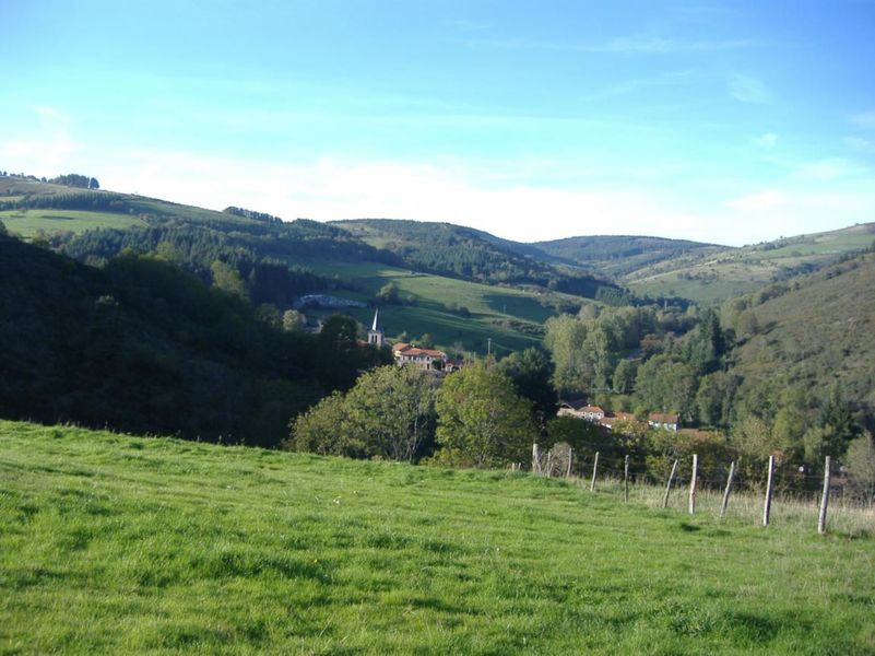 Vallée des Moulins, Cherier, vue aire de pique-nique La croix du Bouchet