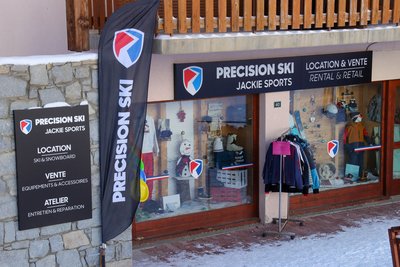 PRECISION SKI - Jackie Sports 1800