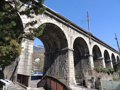 Viaduc du chemin de fer