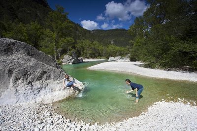 Les pieds dans la Drôme