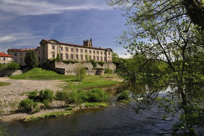 Prieuré Sainte-Croix