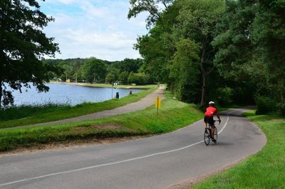 Cyclo à l'étang de Saint-Bonnet