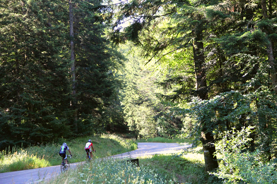 Chamrousse à vélo dans le massif de Belledonne, Alpes Isère