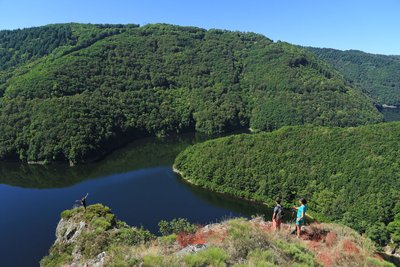 Lac de Vezou gorges de la Truyère