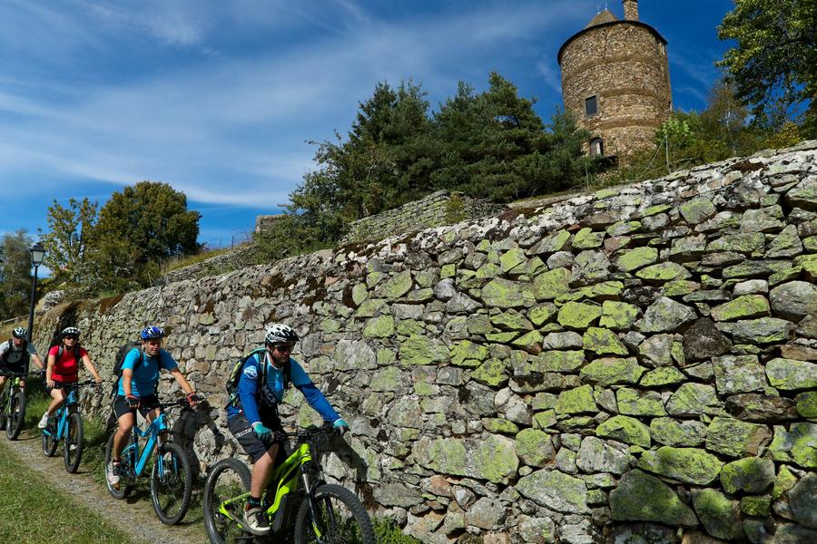 Ruynes e margeride en VTT