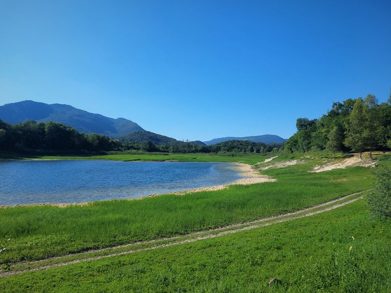 Circuit VTT 5 : Lac d'Armaille