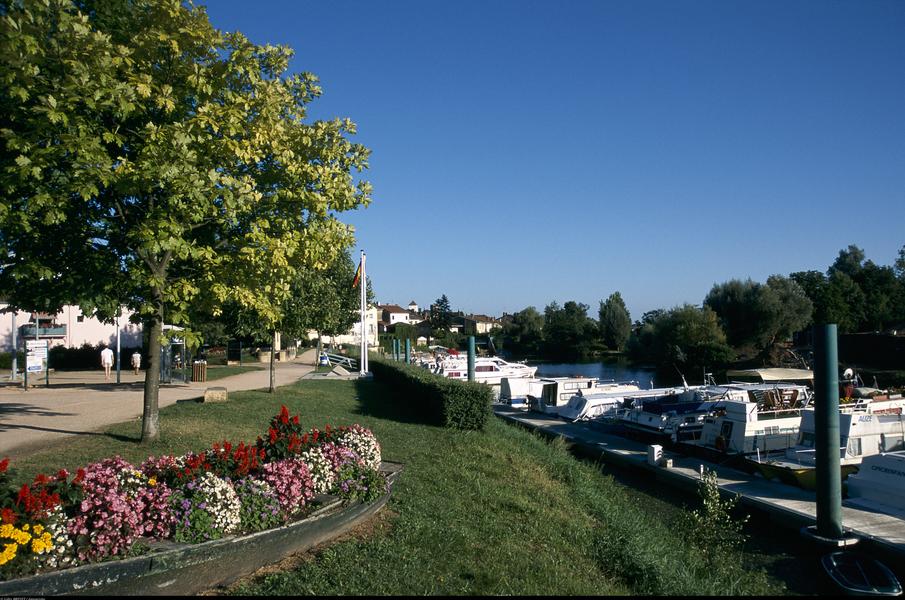 Port de plaisance à Pont-de-Vaux