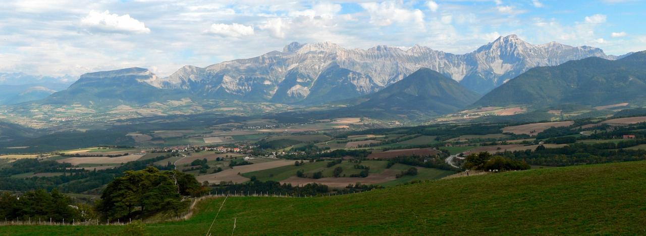 Le monestier du percy vu de Côte Bayard