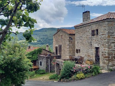 Village de St Symphoriend de Mahun